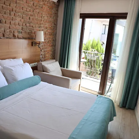 Sardinia Hotel 2*
